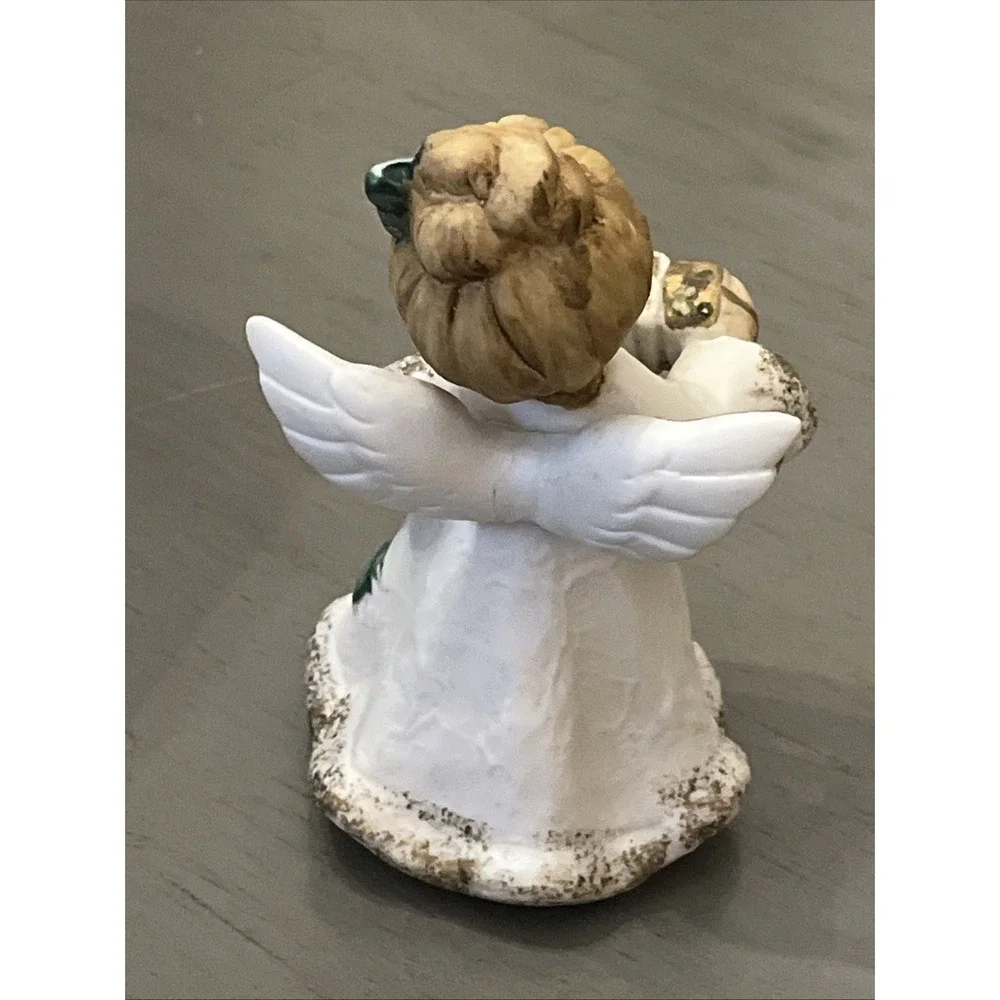Homco Vintage Christmas‎ Angel Accordion Bisque Figurine